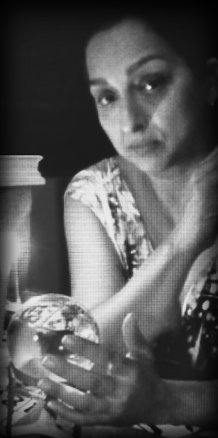 Psychic Medium Via' Dora
